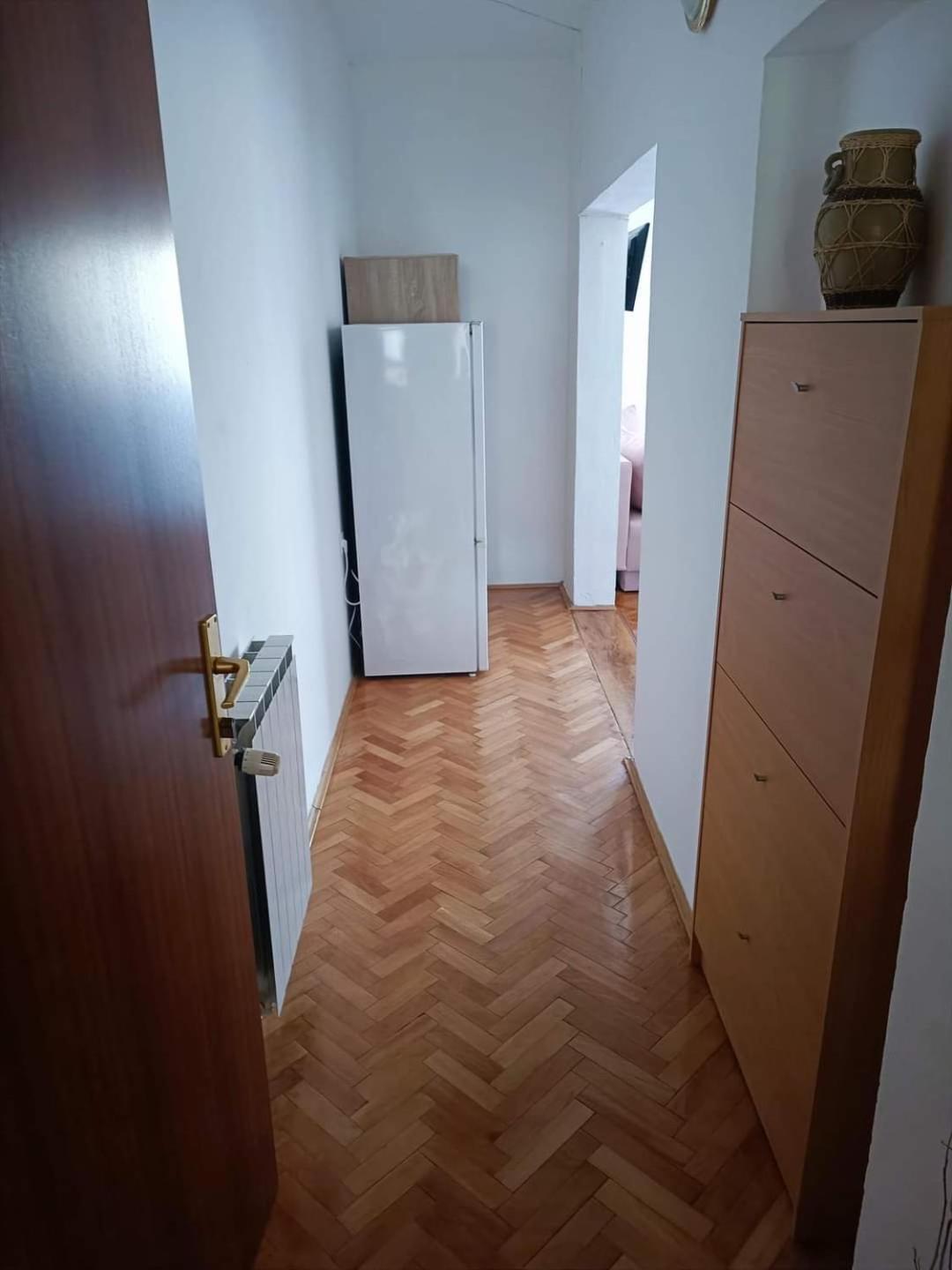Studio Apartman Antonia Rtina Luaran gambar