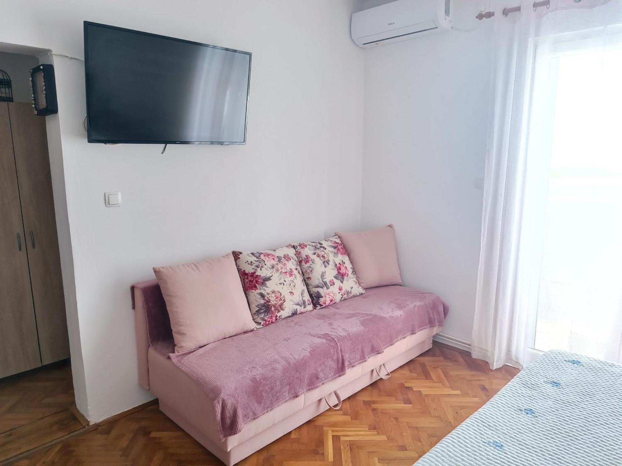 Studio Apartman Antonia Rtina Luaran gambar