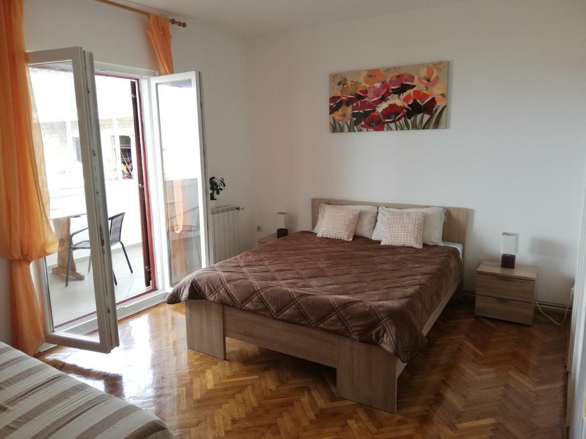 Studio Apartman Antonia Rtina Luaran gambar